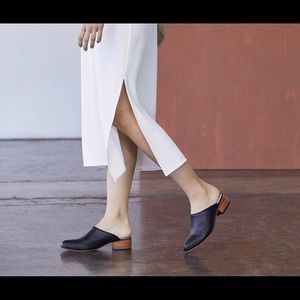 nisolo mariella mules size 9.5 navy